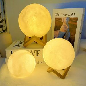 Children's Day Hand-Painted Moon Light