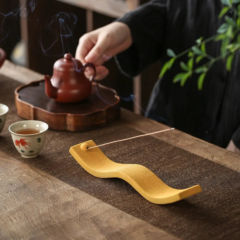 Creative Rough Ceramic Thread Incense Holder – Handmade Lying Stick Burner for Home & Yoga Room Decor - Image 3