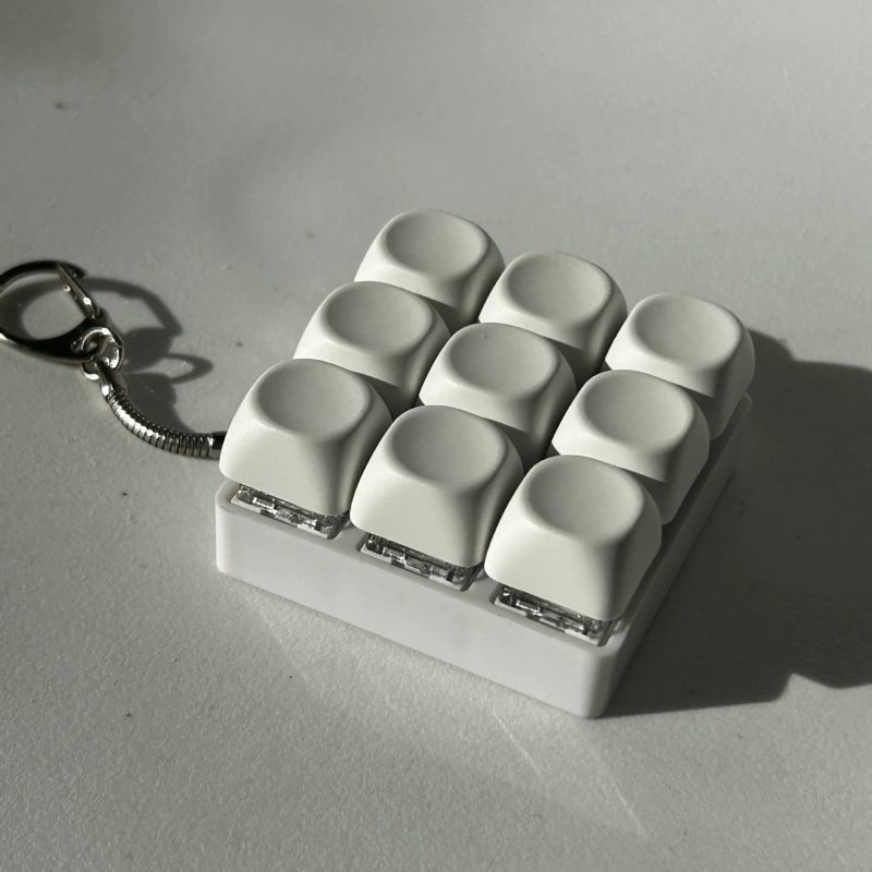 4/9-Button Keyboard Keychain Shaft Tester Fidget Toy - Image 7